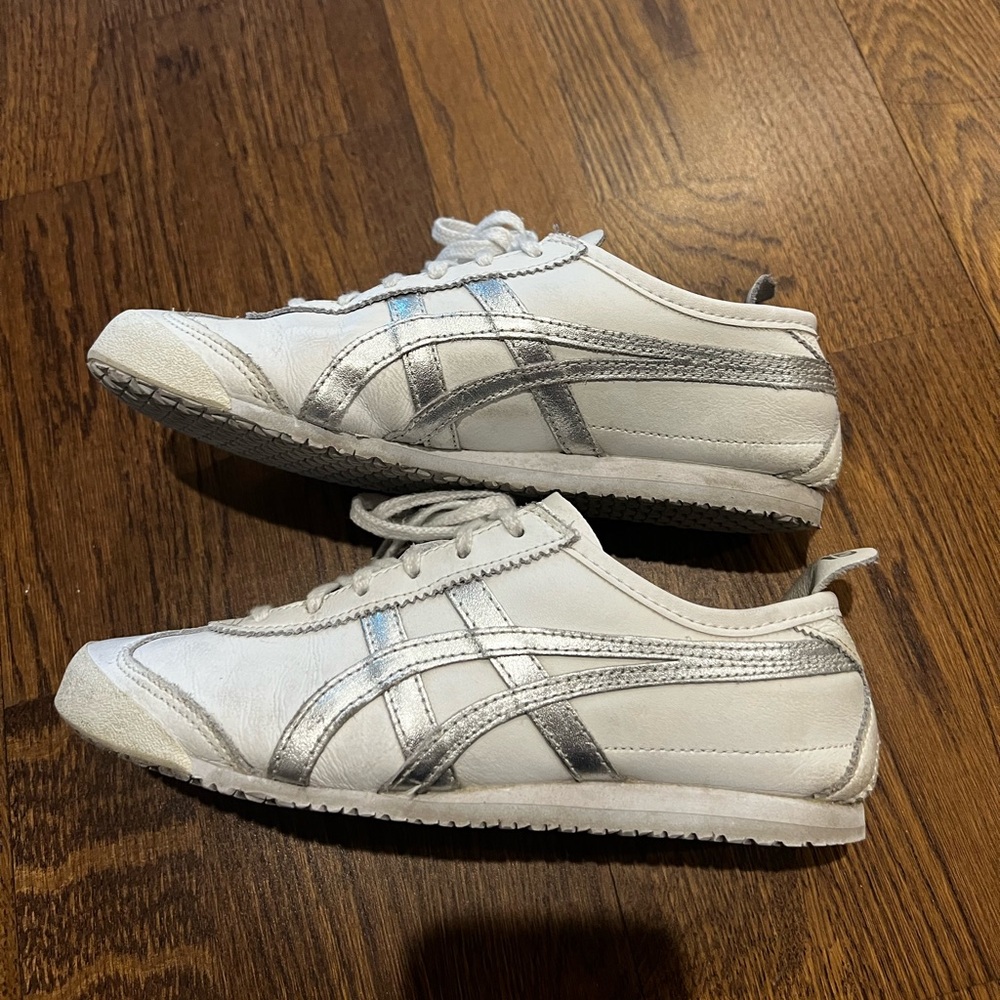 Onitsuka Tiger Women’s Sneakers